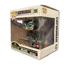 Funko Pop! DC Super-Villains: Catwoman (GameStop Exclusive) #269 (box damaged)