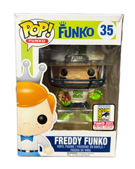 Funko Pop! Funko: Freddy Funko Football Player (2015 SDCC 196 pieces limited edition) #35 (Box Damage, Sun damage on the back)
