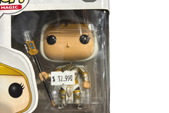 Funko Pop! Magic: The Gathering: Elspeth Tirel #08 (marks on plastic)