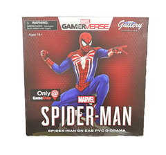 Diamond Select Toys: Marvel GamerVerse Spider-Man On Cab Pvc Diorama (GameStop Exclusive) [minor box damage]